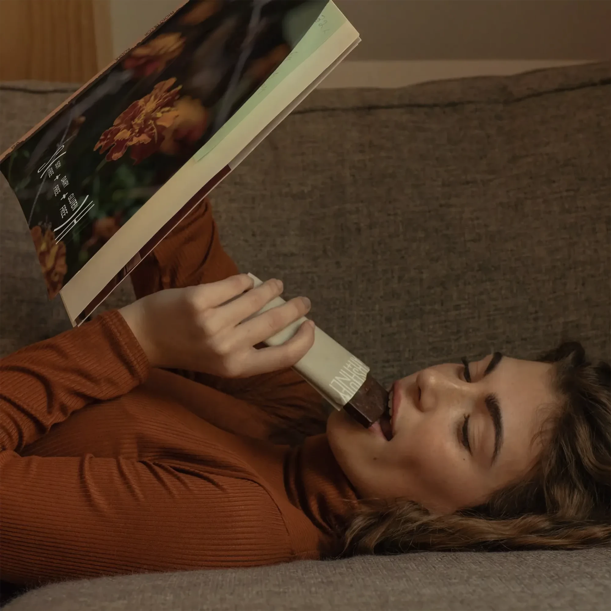 Stars and honey dark chocolate 3